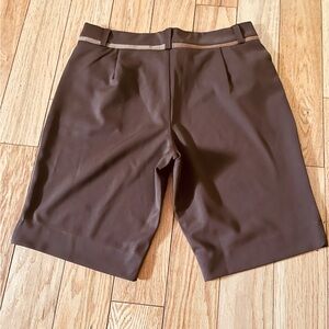 Brown shorts 34”